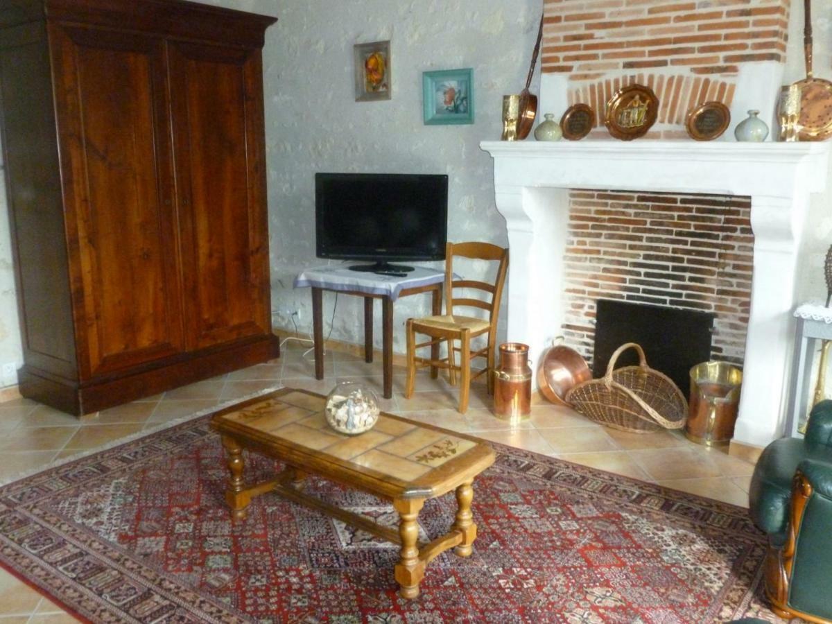 Gite "La Bournilliere" Vicq-sur-Nahon Exterior foto