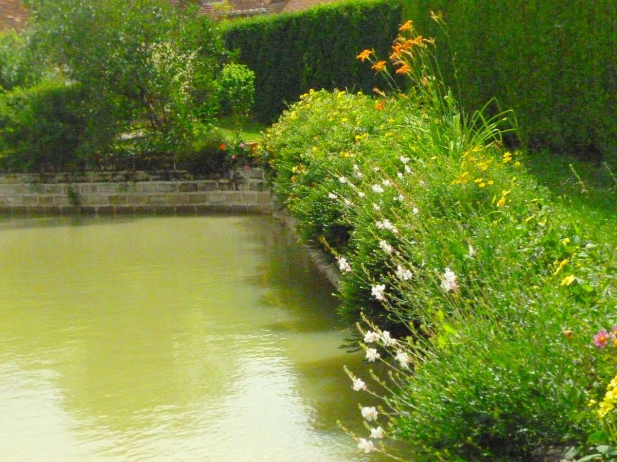 Gite "La Bournilliere" Vicq-sur-Nahon Exterior foto